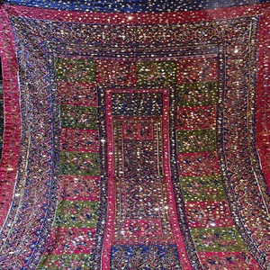 Chales hechos a mano tribales Banjara indios antiguos para mujer, espejo con patrón Floral bordado elegante, tengo que trabajar en tela viscosa larga - Product Image 5