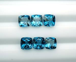 หินโทแพซสีฟ้าเข้มตัดเหลี่ยมเพชรพลอยขนาด6มม. ถึง10มม. รูปทรงเบาะอัญมณีบุษราคัมสีน้ำเงินเข้ม - Product Image 3