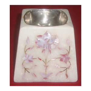 Quemador de Bakhoor con incrustaciones de mármol blanco puro, aspecto moderno personalizado con perla madre para decoración del hogar - Product Image 1