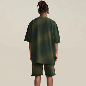 เซ็ตกางเกงขาสั้นผ้าฝ้าย100% 2ชิ้นสำหรับผู้ชายเสื้อทีเชิ้ตลำลองไซส์ใหญ่พิเศษระบายอากาศได้ดีออกแบบโลโก้ได้ตามต้องการสำหรับฤดูร้อน - Product Image 2