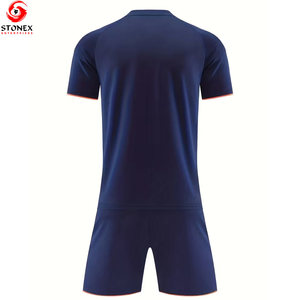 Uniforme de Fútbol Unisex Personalizable de Alta Calidad a Precio de Mayoreo para Equipos - Elástico y de Secado Rápido - Product Image 2