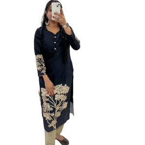 Lunch New High Quality Designer Hand Work Pure <b>Muslin</b> Kurti and Paint & Jequard Musline Dupatta - Product Image 1