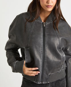 Dernière arrivée OEM/ODM veste universitaire en laine 100% pour femmes, teint en coton, remplissage de rivets, confortable, respirant, nouveau design, chaud - Product Image 2