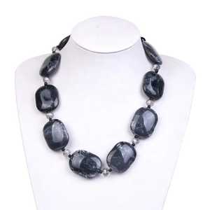 Collar Joyería de moda Look de moda Collar de resina hecho a mano con aspecto atractivo - Product Image 4