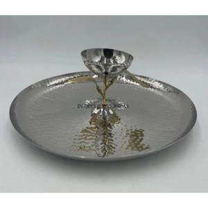 Tazón decorativo y de servicio único pulido brillante de Color plateado hecho con metal de calidad superior con diseño de hojas chapadas en oro - Product Image 3