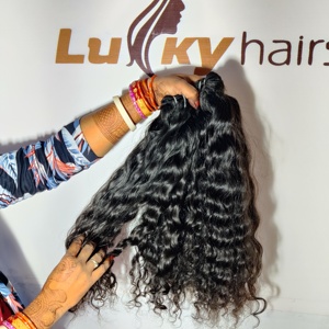 Paquet de vente en gros de cheveux humains noirs fabriqués par des Indiens bruts traitement chimique ondulé aucun Extensions de vague naturelle à cuticule alignée - Product Image 5