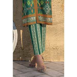 Conjunto de traje de dos piezas sin coser para mujer, color verde - Product Image 1