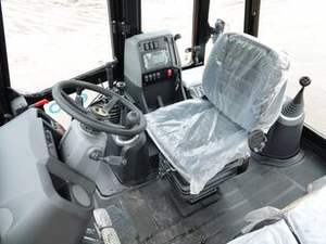 Nouveau chargeur sur chenilles JCB 3CX composants de noyau de pompe à moteur Kohler chargeuse-pelleteuse efficace - Product Image 3