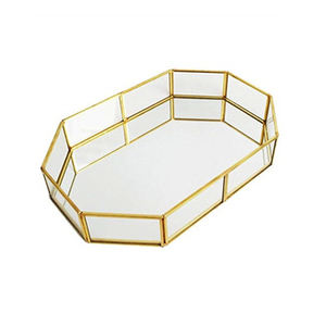 Bandeja de servicio de aluminio y vidrio con diseño estándar perfecta para uso en cocina y restaurante, bandejas de metal para servir comida de ACMI - Product Image 5