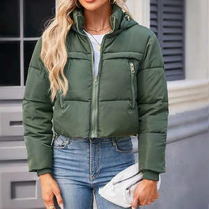 Chaqueta Acolchada de Invierno para Mujer, Transpirable, con Relleno Grueso, Cierre de Cremallera, Precio al por Mayor, Capucha Incluida, Alta Calidad, OEM - Product Image 4