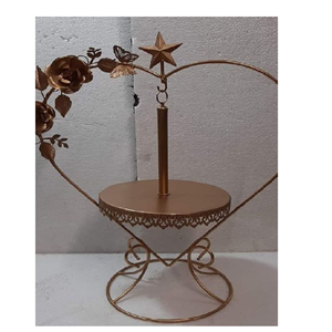 Vente en gros de supports à gâteaux en métal blanc poli pour les fêtes et la décoration de mariage en métal pur disponible - Product Image 5