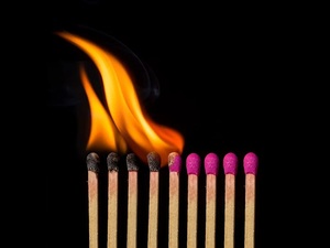 Customizable Premium Wooden Safety <b>Matches</b> Box <b>Stick</b> Shape with Printed Logo for Candles and Household Use - Product Image 2