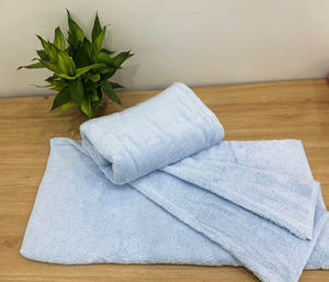 Collection de serviettes de maison à séchage rapide Fourniture en vrac Design solide classique - Product Image 4