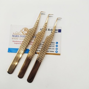 Pinces à épiler pour extensions de cils à pointe en fibre à 90 degrés, couleur or plasma, avec étiquette privée - Product Image 1