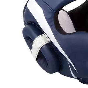 Protège-tête de boxe en cuir écologique de qualité supérieure, rembourrage doux, coutures robustes, personnalisable pour une utilisation fiable et intense - Product Image 5
