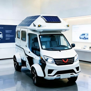 รถบ้านเคลื่อนที่แบบ 4x4 พร้อมตู้เย็น สำหรับการตั้งแคมป์บนรถบรรทุกและการเดินทางท่องเที่ยว - Product Image 3