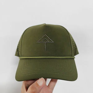 หมวกกอล์ฟสไตล์วินเทจ5แผงโลโก้คลับโมโนแกรมปุ่มโค้งป้องกันแสงแดด - Product Image 1