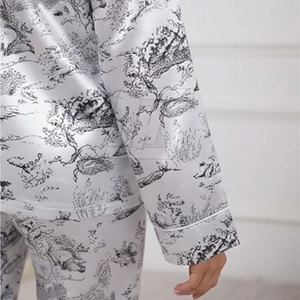 ชุดนอนผู้หญิงยอดนิยม ผ้าระบายอากาศดี ดีไซน์สบาย เหมาะสำหรับใส่ในบ้านทุกวัน - Product Image 5