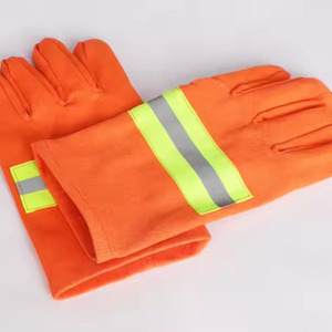 Vache en cuir fendu soudage résistance à la chaleur gants de lutte contre l'incendie Protection de ligne longs gants ignifuges de travail - Product Image 6