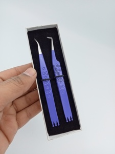 Pince à épiler en acier inoxydable à pointe coudée à 90 degrés avec motif couronne, couleur violette, poignée en forme de cœur, pour extensions de cils volume - Product Image 6
