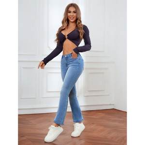 Vaqueros de mezclilla lavados de cintura alta estilo vintage chic para mujer, color azul hielo, con corte acampanado, estilo callejero, tallas 26 a 40 - Product Image 5