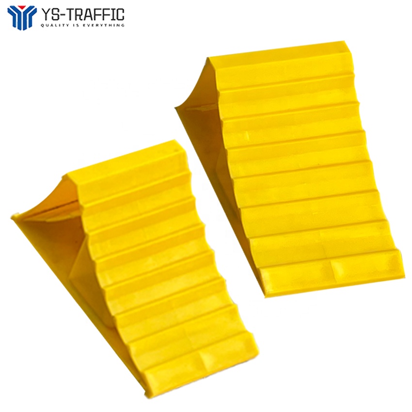 Высококачественные резиновые колёсные диски пластиковые колёсные стопоры клиновидные парковочные колёсные блоки для грузовиков автодома дорожные прицепы