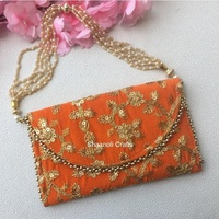 Sac à main brodé indien fait à la main pour femmes pour femme cadeau de retour de faveur de mariage beau sac brodé ethnique pour femmes