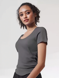 เสื้อยืดผู้หญิงสไตล์มืออาชีพ-ลายปักแบบเป็นมิตรกับสิ่งแวดล้อม ผ้าฝ้าย 100% สตรีทแวร์ สีและขนาดปรับแต่งได้ ราคาสมเหตุสมผล - Product Image 2