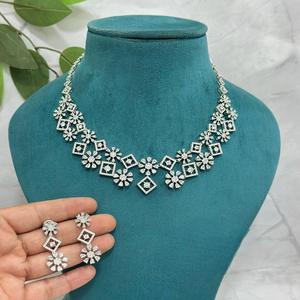 ชุดสร้อยคอและต่างหูคริสตัลโบราณที่สง่างามเครื่องประดับแฟชั่นหินสำหรับผู้หญิง - Product Image 1