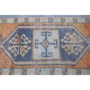 Tapis vintage 1,6x3,4 pieds, petit tapis turc, tapis Ikat orange et bleu - Product Image 4