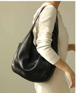 Sac Hippie Surdimensionné Fait Main en Cuir Marron Cognac Sac à Main Hobo Surdimensionné Grand Bandoulière Large Sangle LHB-0002B - Product Image 6