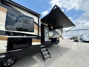 Se vende H-e-a-r-t-l-a-n-d L-a-n-d-m-a-r-k P-H-O-E-N-I-X usada del 2018 - Product Image 4