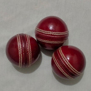 Premium Quality Leather Red and <b>White</b> Color <b>Cricket</b> Ball Made in Leather Training Ball for Sale <b>Cricket</b> Hard Ball Customize Logo - Product Image 1