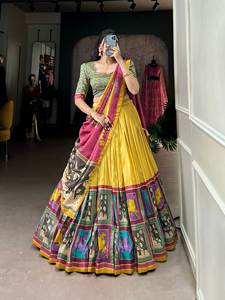 Hermoso Lehenga Choli Con Kalamkari Con Trabajo De Aluminio - Product Image 4