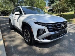 TUCSON 2025 SUV, Transmisión AWD de 8 Velocidades y 187 HP - Product Image 5