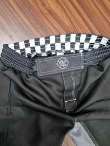 Personalizado ligero MMA corto para Unisex sublimación completa 100% poliéster OEM Rash Guard para hombres y mujeres de lucha libre - Product Image 3