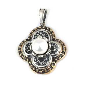 Pendentif trèfle Constantine en argent sterling 925 et bronze avec perle |   Bijoux turcs faits à la main - Product Image 1