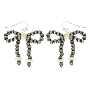 Pendientes de cuentas de cristal llamativos para mujer elaborados con cuentas de cristal 100% en formas artísticas y de diseñador multicolores - Product Image 3