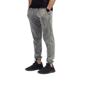 กางเกงจ็อกเกอร์ผู้ชายผ้าฝ้ายเนื้อนุ่มน้ำหนักเบา 250GSM สไตล์ลำลองสำหรับออกกำลังกายและสตรีทแวร์ รับผลิตแบบ OEM และรับผลิตภายใต้แบรนด์ของลูกค้า - Product Image 2