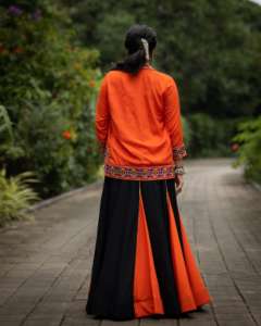 Elegancia étnica Rayón Algodón Con Espejo Kutchi trabajo Lehenga Choli Compras en línea a precio mayorista Fabricante de Surat - Product Image 6