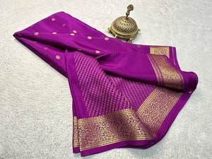 Magnifique Saree En Soie Avec Tissage Zari Or Partout Saree - Product Image 4