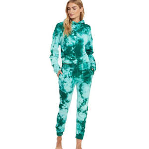 Vente en gros de survêtements pour femmes 2024 Crop Top Jogging Slim Fit Deux pièces Vêtements de sport à capuche Sweats à capuche pour femmes Survêtement - Product Image 1