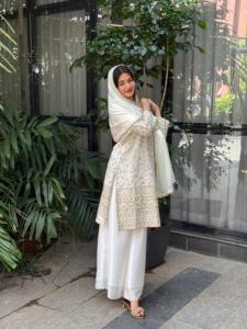 คอลเลกชั่นสุดพิเศษและอินเทรนด์สำหรับผู้หญิงผ้าชิรอนปักลายลำดับพิเศษเทศกาลพิเศษ - Product Image 5