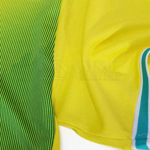 Uniformes de fútbol personalizados para hombre, jersey de fútbol de poliéster verde, pantalones cortos, conjunto de nombre, venta al por mayor, precio razonable, equipo de Club para adultos - Product Image 3