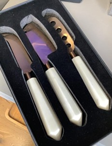Juego de cuchillos para queso hechos a mano al mejor precio con mango blanco Uso en cocina y restaurante para el hogar - Product Image 2