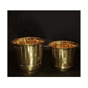 La escultura mítica de Dios de metal de latón transforma la creencia sagrada en una forma elegante con profundidad cultural y significado espiritual - Product Image 4