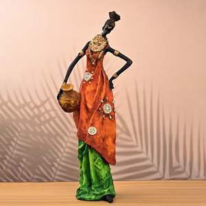 รูปปั้นผู้หญิงชาติพันธุ์สีทอง ทำจากเรซิ่น - Product Image 1