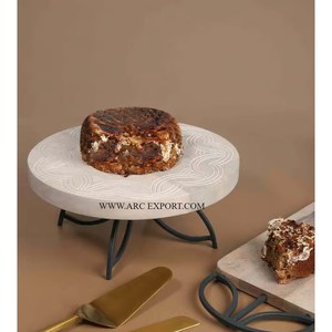 Hammered Gold Plated Brass Material Table Ware <b>Cake</b> <b>Stand</b> Luxury New Stylish Customized Shape Metallic Vintage <b>Cake</b> <b>Stand</b> Supply - Product Image 5