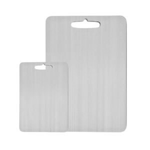 Tabla de cortar de acero inoxidable Tabla de cortar perfecta Tabla de cortar de grado alimenticio para el hogar de 4 piezas - Product Image 6