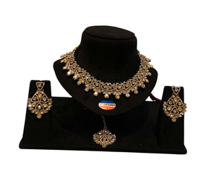 Beautiful Traditional Choker Necklace <b>Set</b> for <b>Women</b> Ideal for Bridal Wear Engagements and Special Celebrations - Product Image 6
